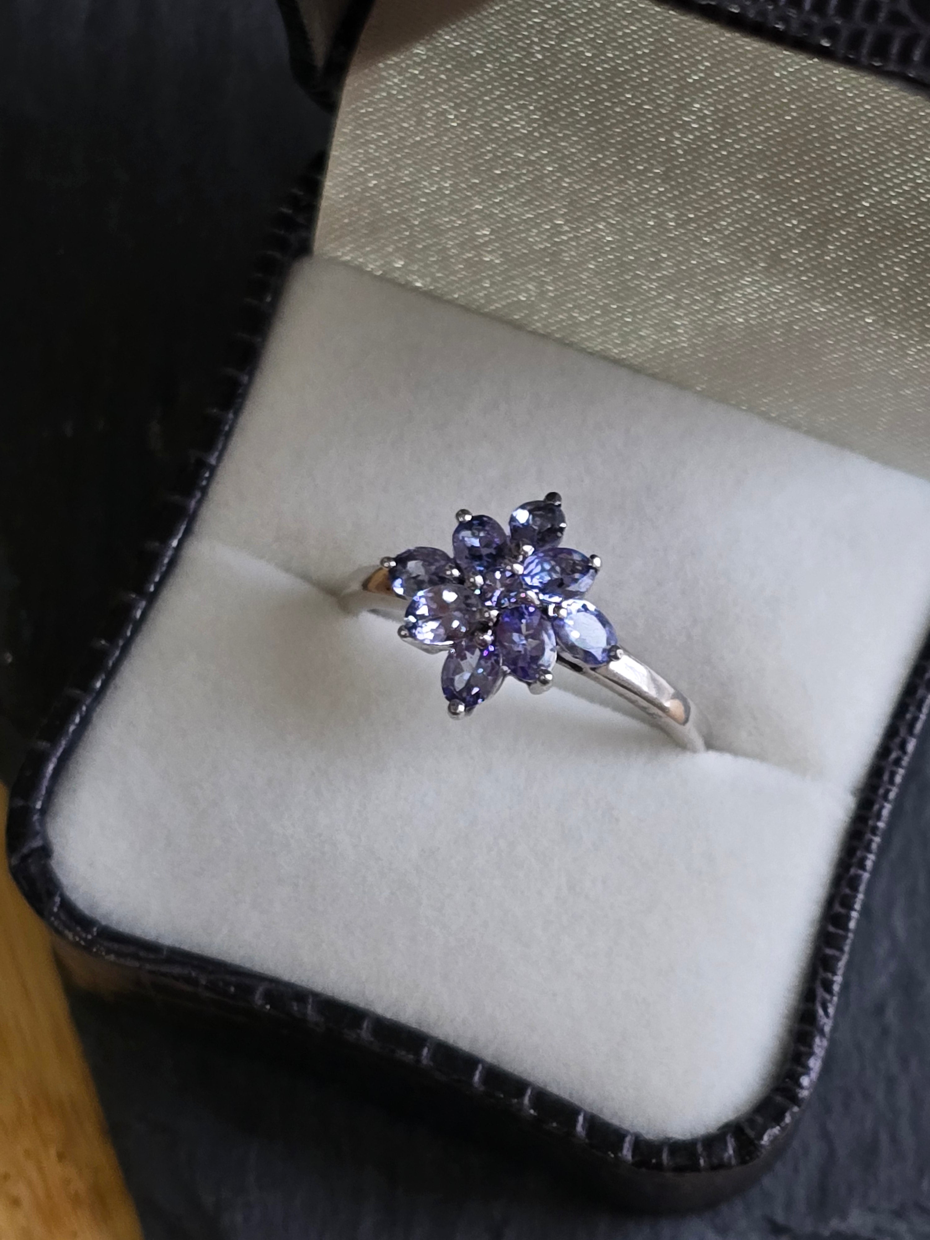Sterling Silver Tanzanite Gemstone Ring