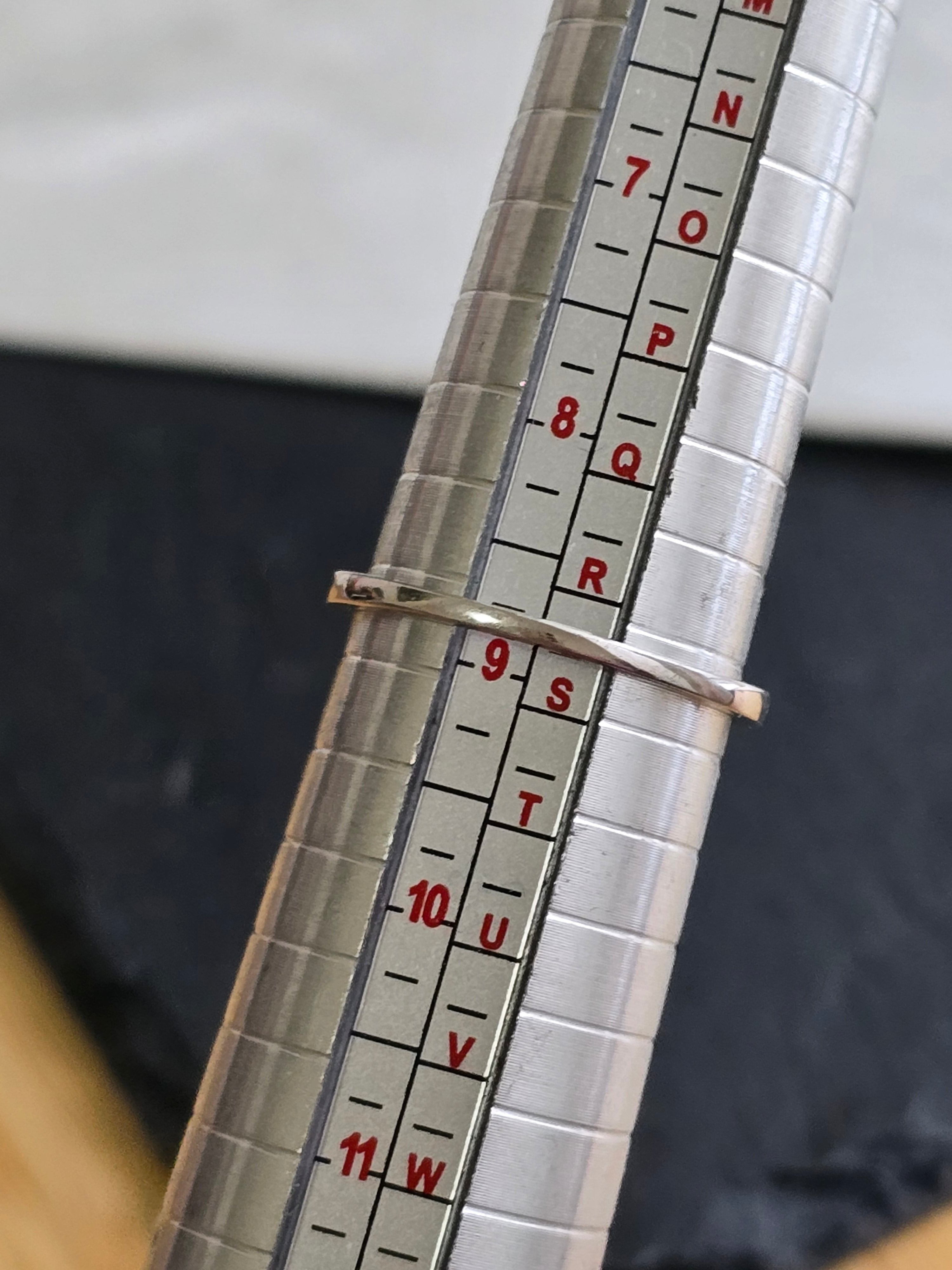 Sterling Silver Tanzanite Gemstone Ring