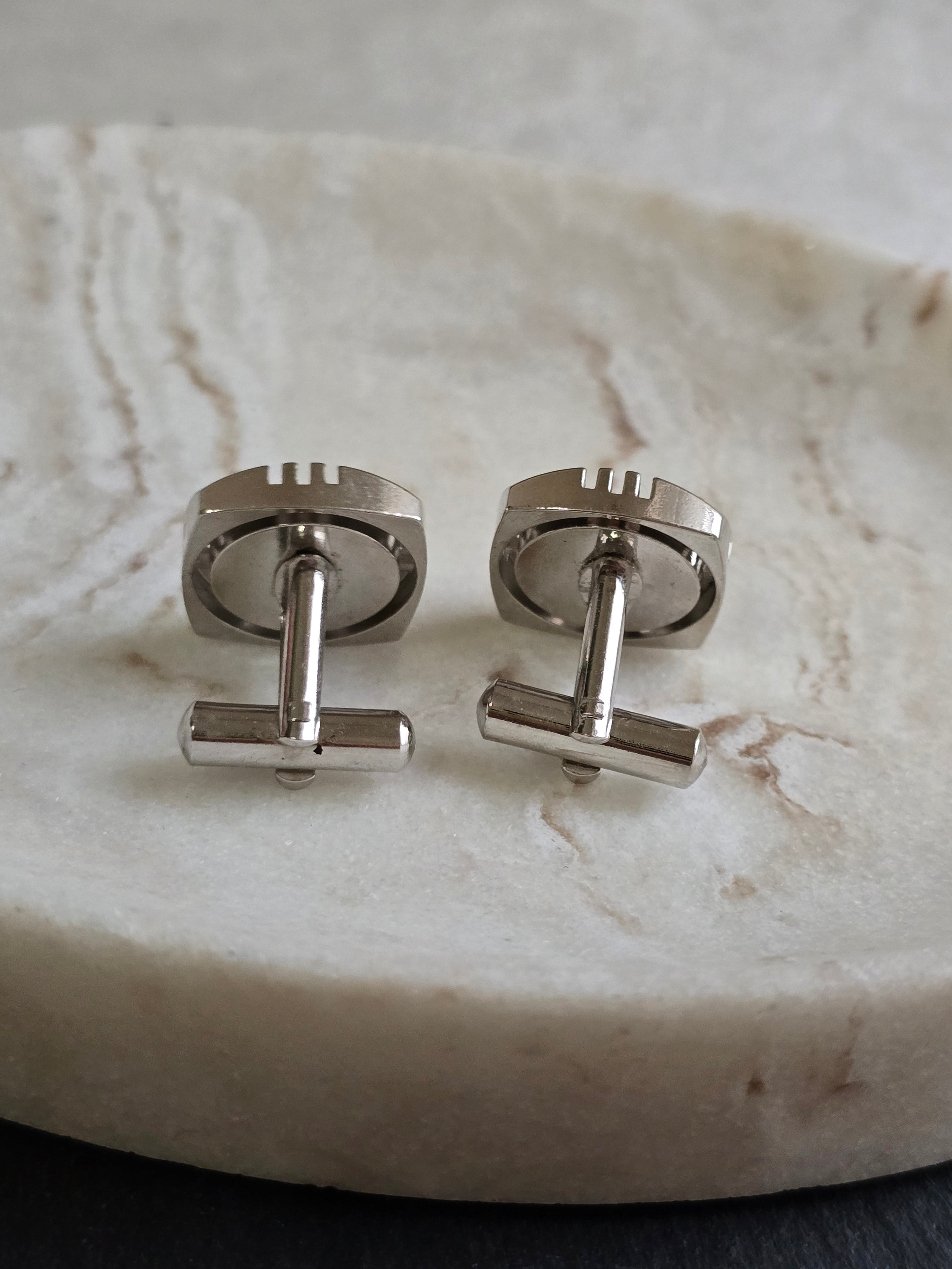 Vintage Carnelian Cabochon Gemstone Silver Tone Cufflinks, Vintage Jewellery