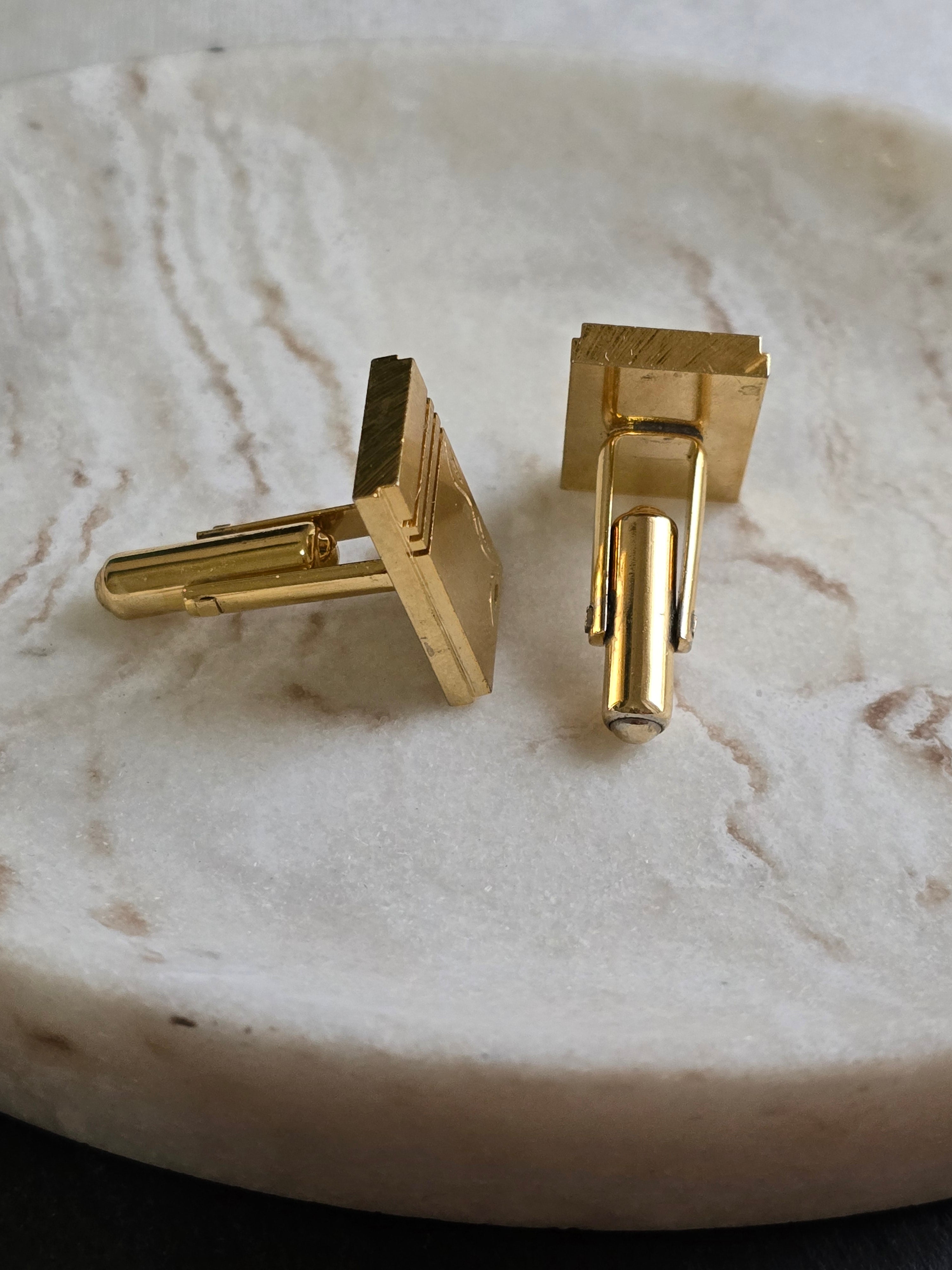 Vintage Classic Gold Tone Men's Cufflinks, Men's Accessories, Jewellery
