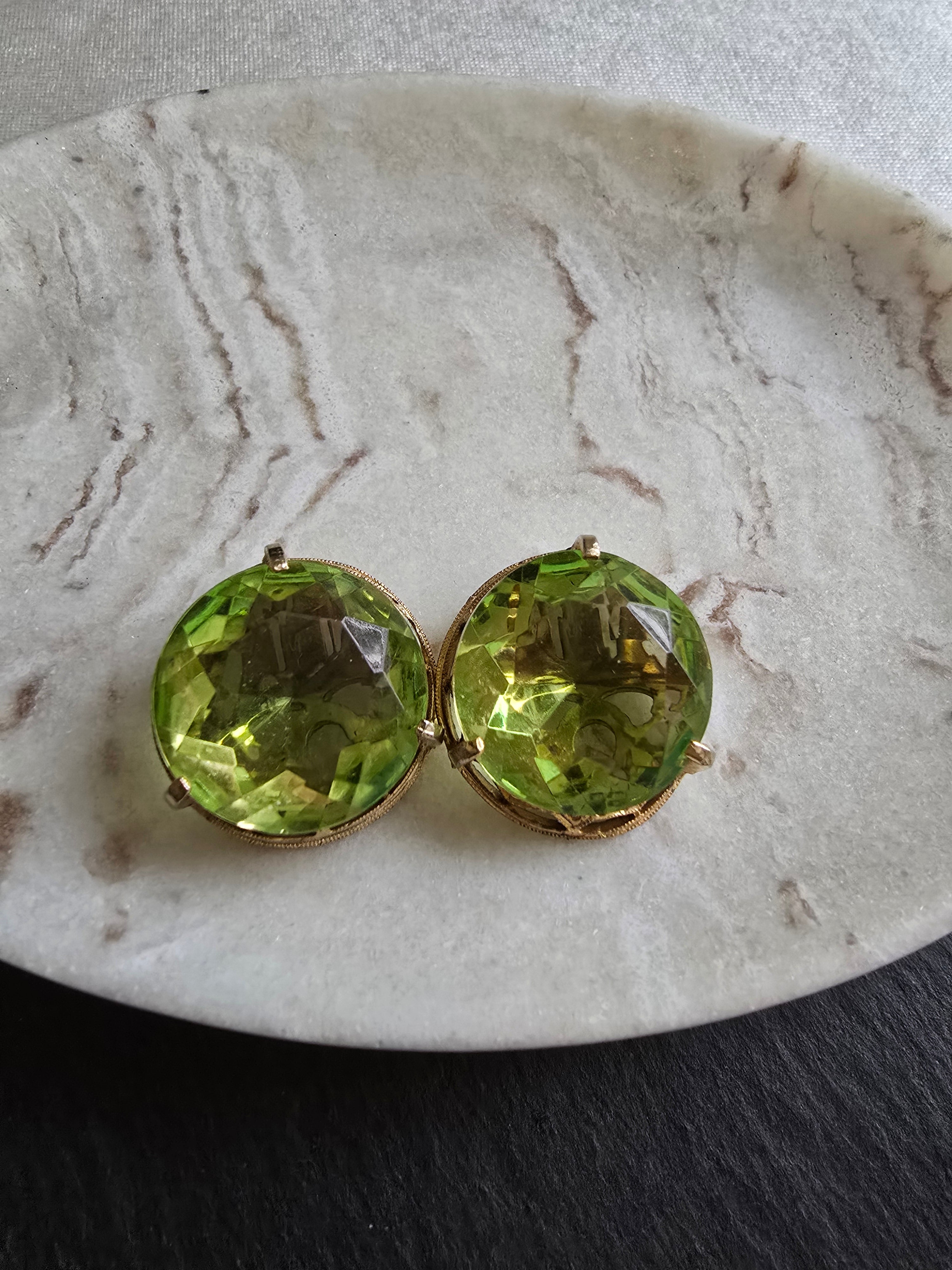 Vintage Green Round Faceted Glass Ornate Detailed Rim Gold Plated Clip On Earrings 60s