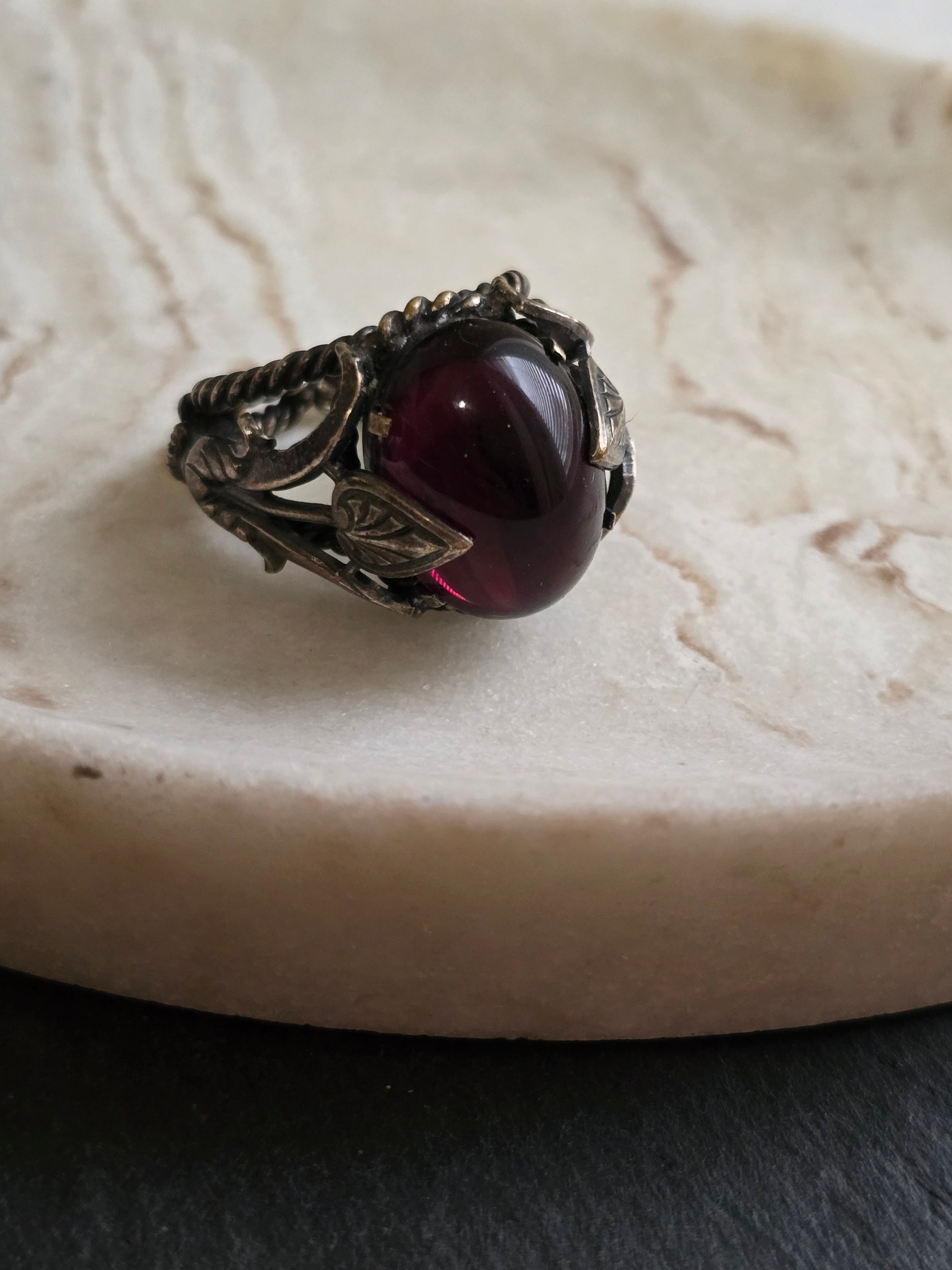 Antique Czech Purple Cabochon Silver Tone Ring, Antique Jewellery