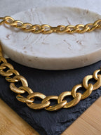 Vintage Signed Designer Chunky Textured & Polished Link Statement Gold Tone Napier Necklace