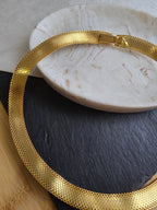 Vintage Classic & Elegant Gold Tone Choker, Vintage Costume Jewellery