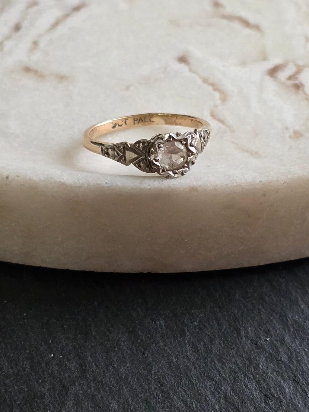 Antique Art Deco 9ct & Palladium Framed White Spinel Solitaire Ring