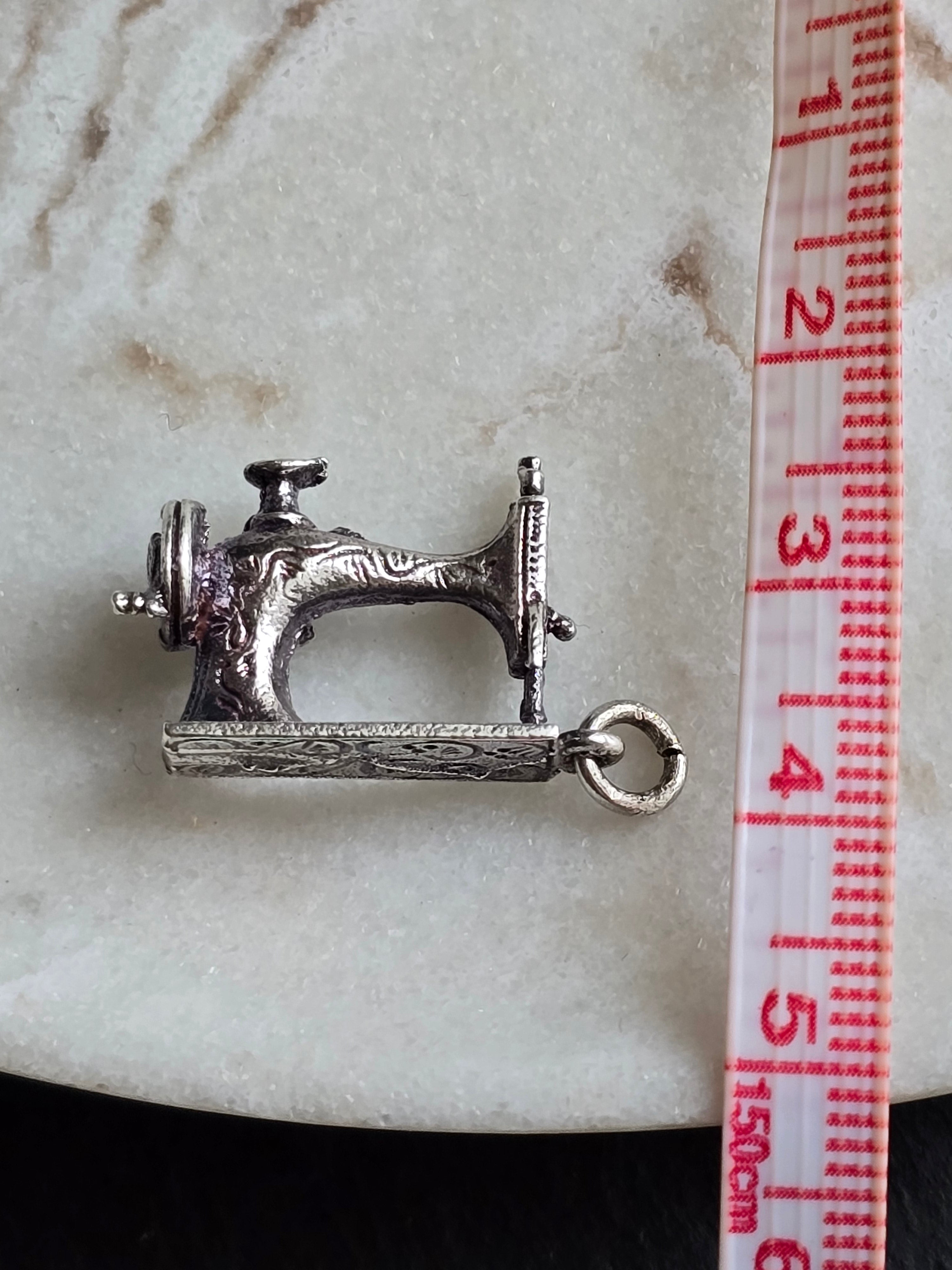 Vintage Sterling Silver Sewing Machine Hobby Charm