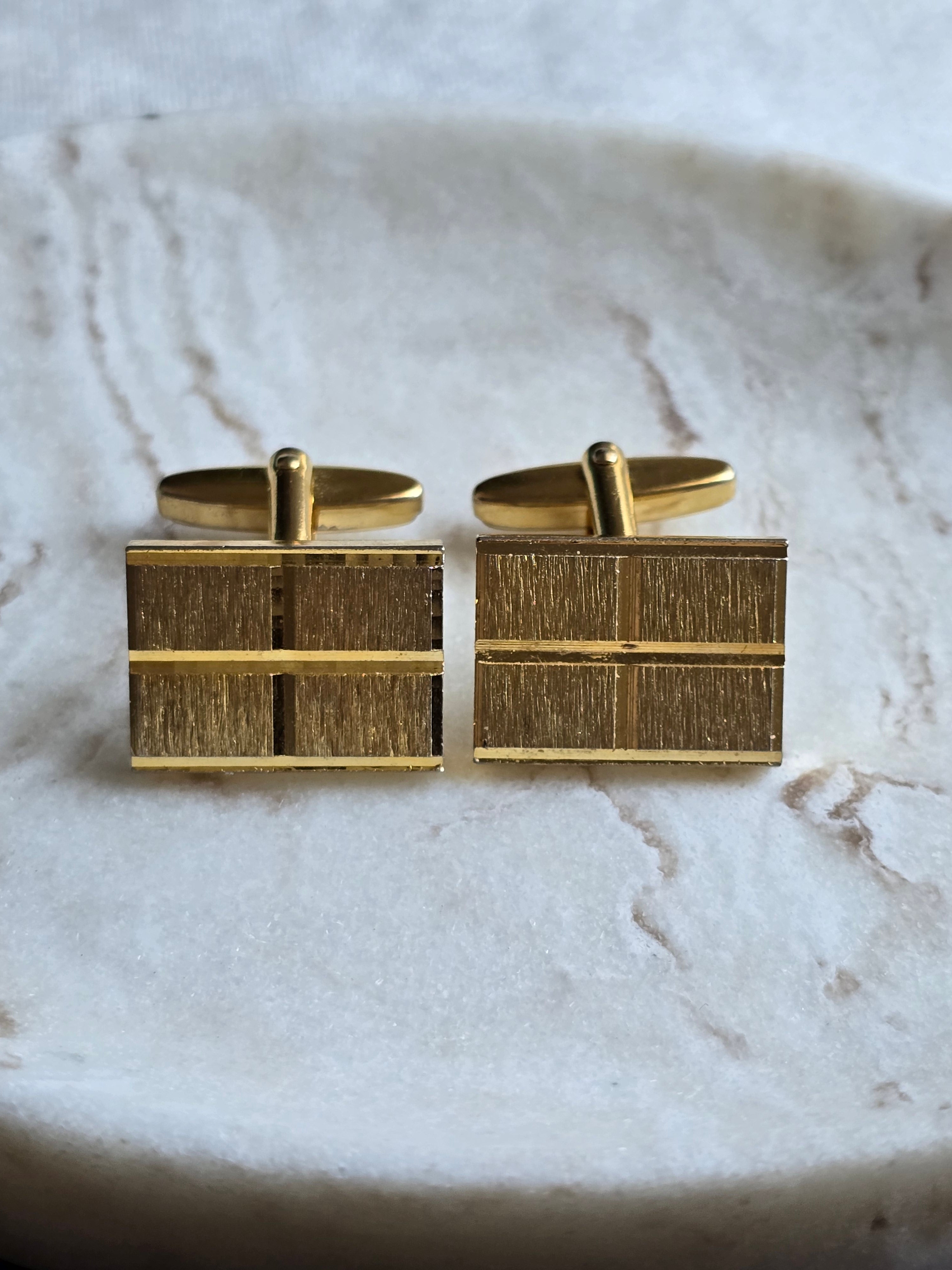 Vintage Classic Gold Tone Textured Men's Cufflinks, Men's Accessories, Jewellery