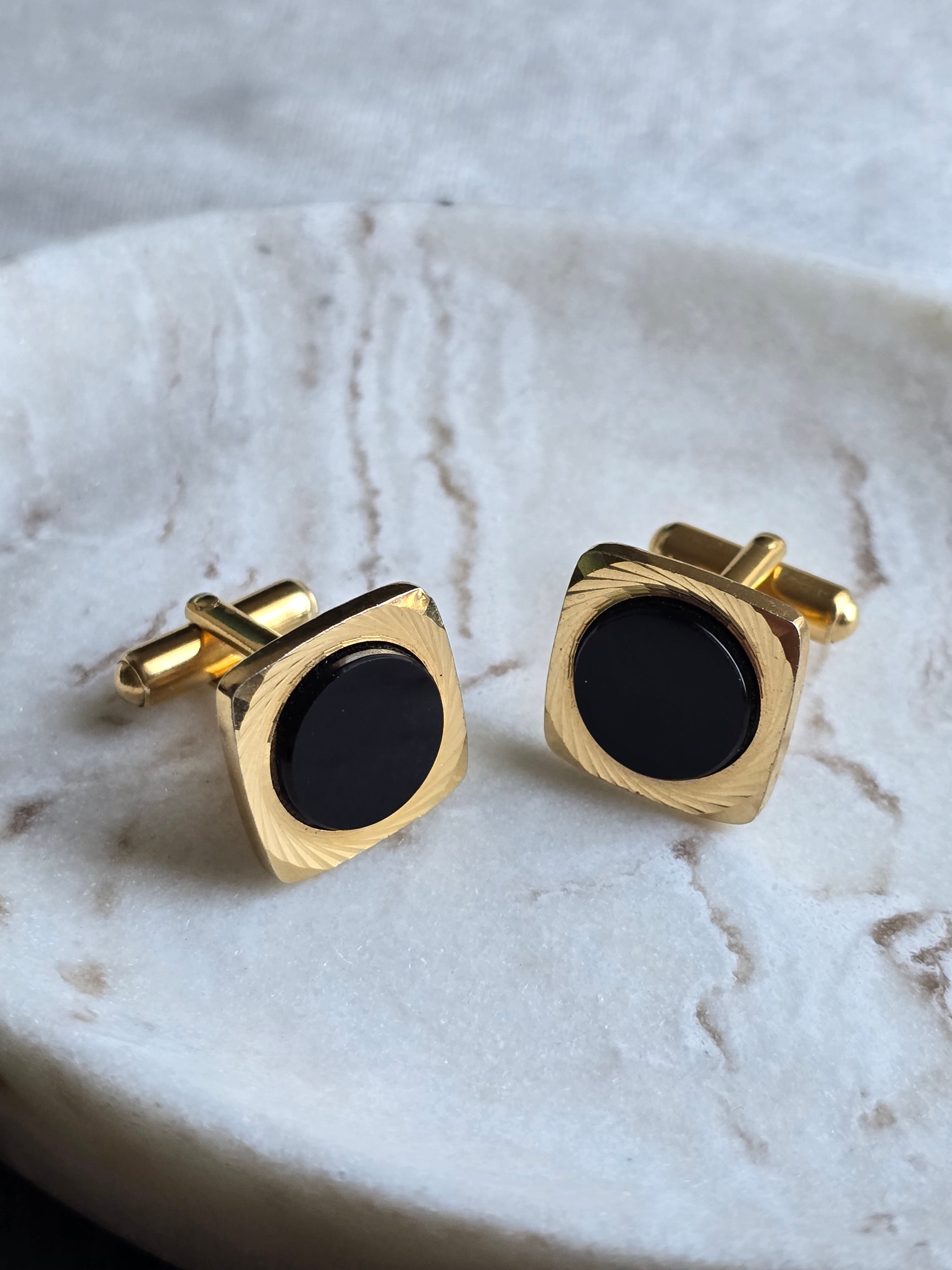 Vintage Classic Black Stone & Gold Tone Men's Cufflinks, Men's Accessories, Jewellery