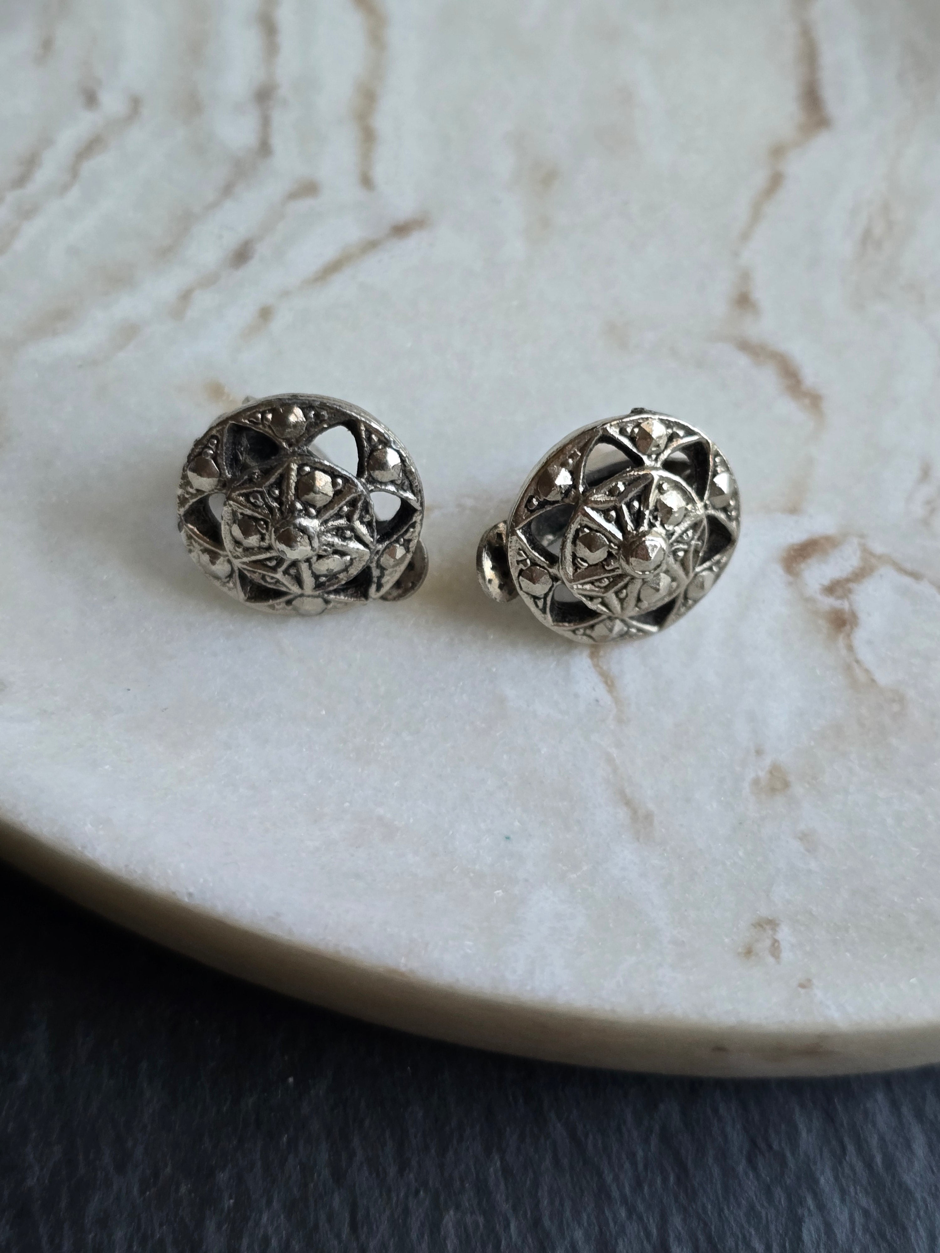 Vintage Silver Tone Faux Marcasite Circle Clip On Earrings
