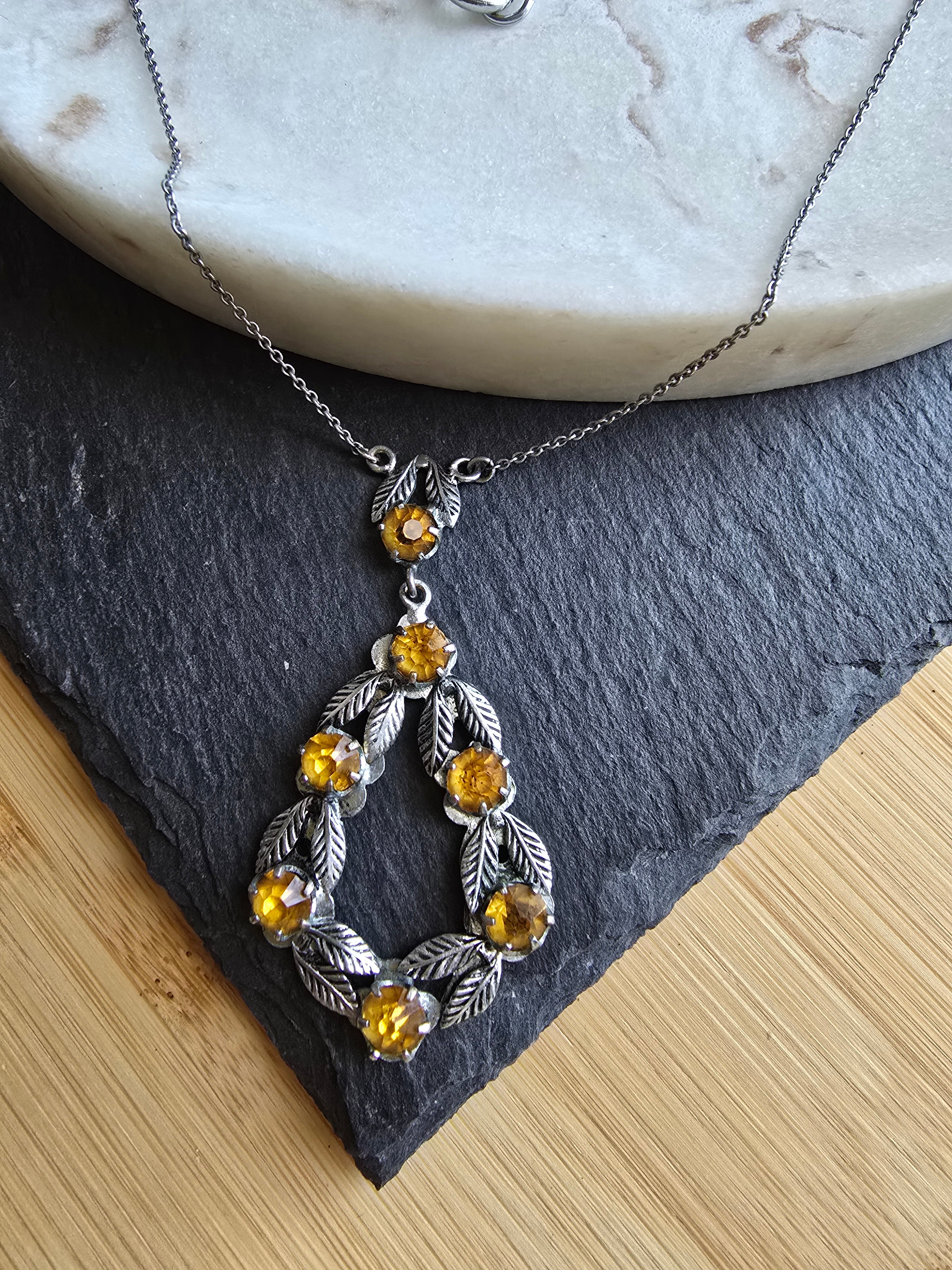 Vintage Orange Rhinestone & Leaf Design Silver Tone UV Reactive cadmium? Necklace