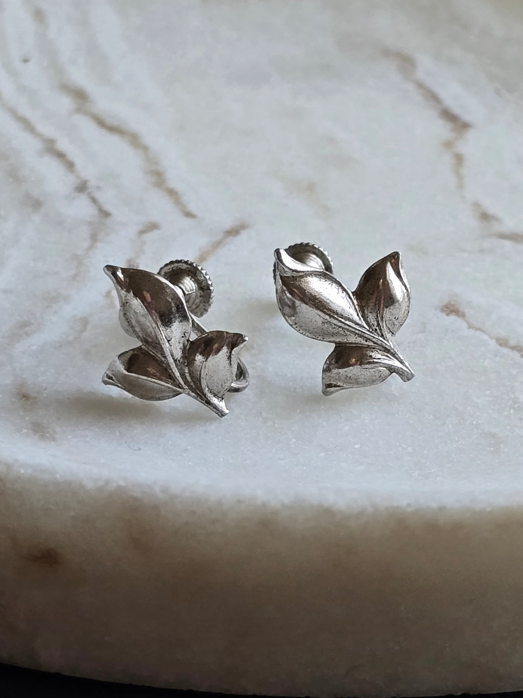 Vintage Bond Boyd Sterling Silver leaf Earrings, Mid-century Modern Screw Backs, Modernist Designer Earrings