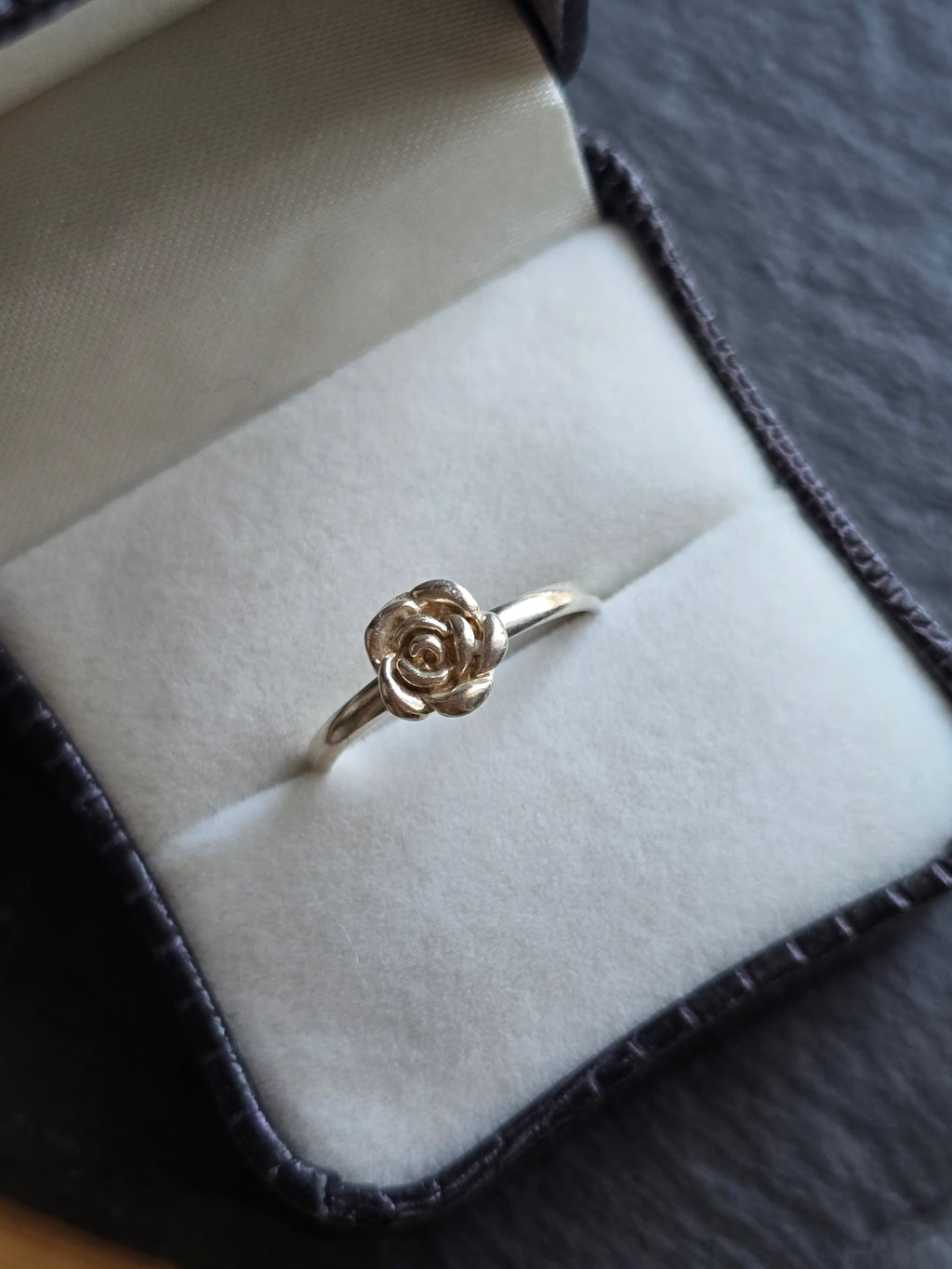 Sterling Silver Minimalist Dainty Rose Flower Ring Size L