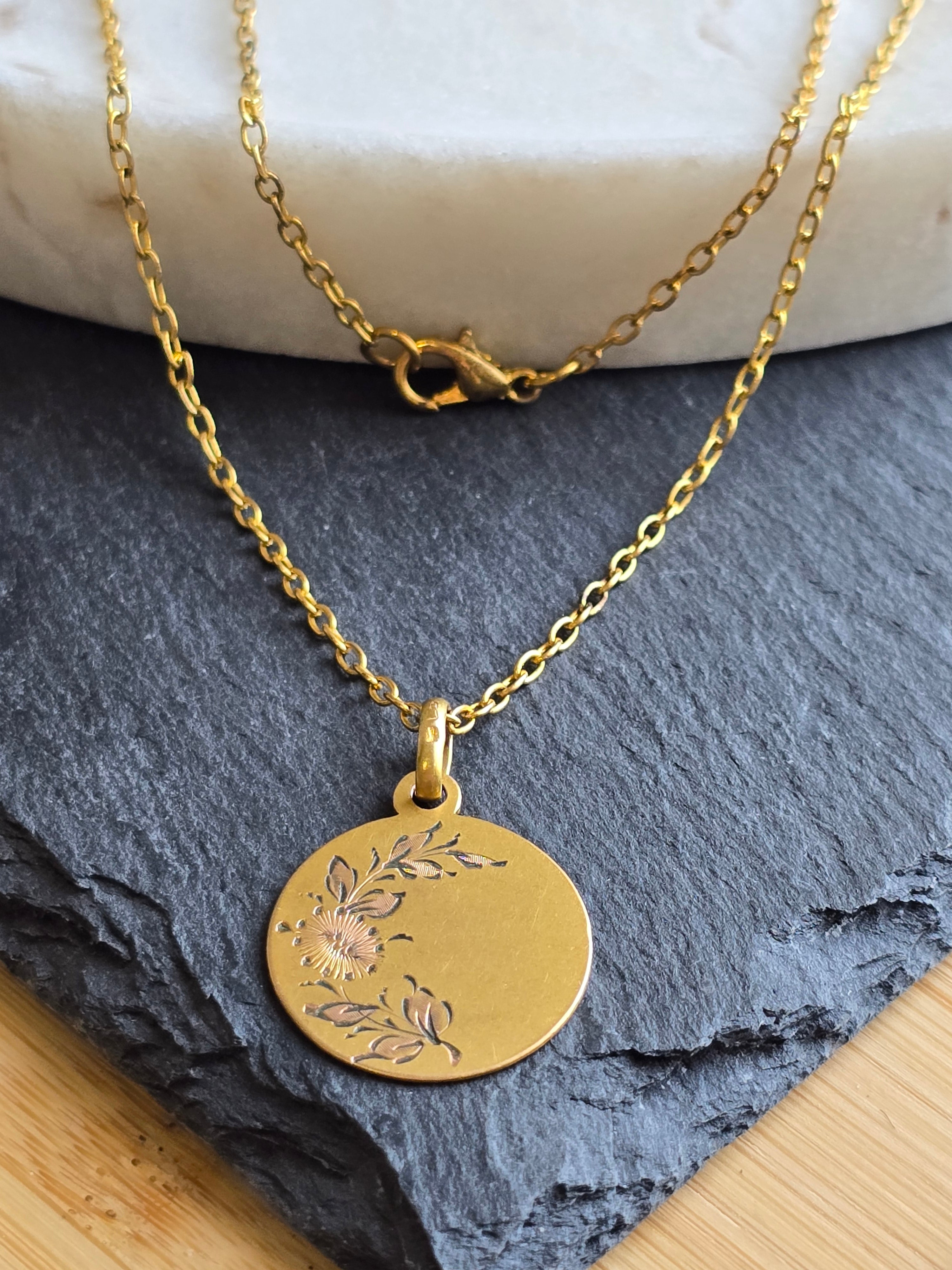 Vintage Gold Tone Floral Engraved Pendant Necklace, Minimalist Jewellery